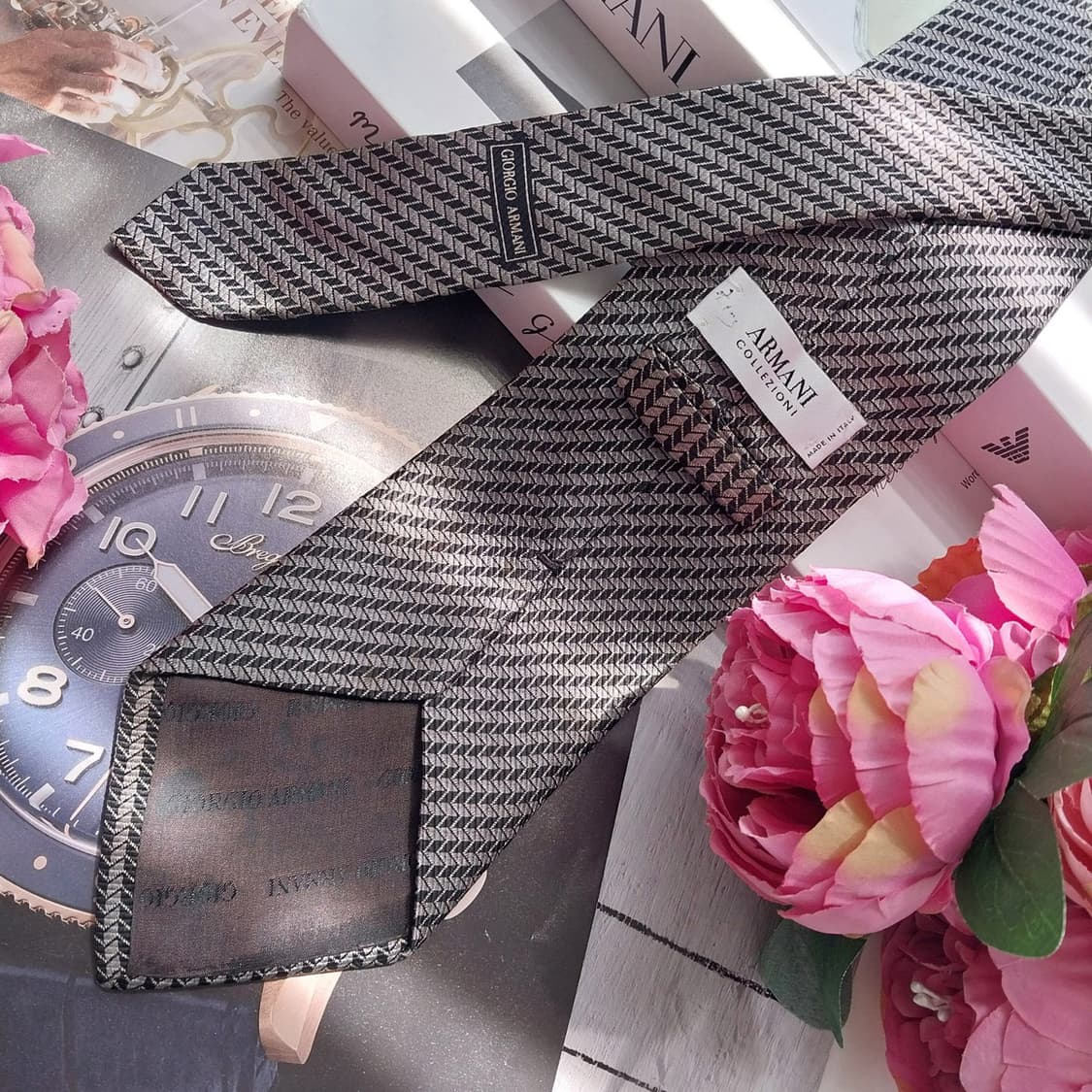 아르마니 꼴레지오니 블랙 패턴 넥타이 9.9cm A+등급 K2599
 상품이미지5