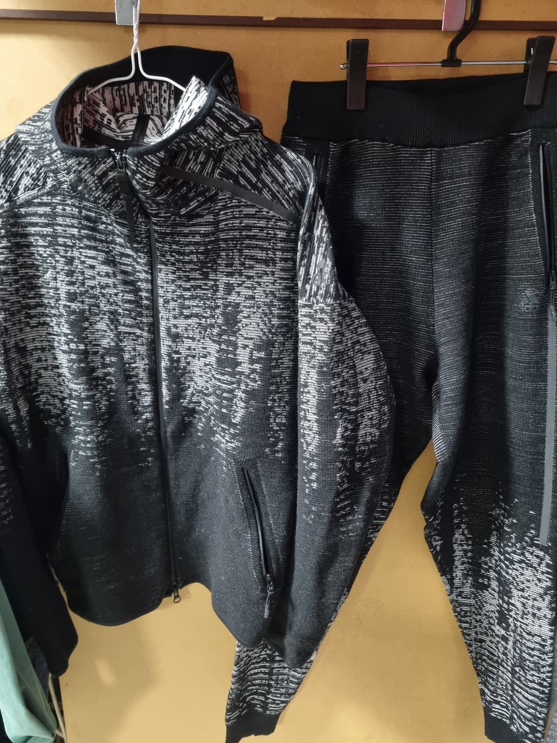 아디다스 펄스 니트 세트  상품이미지1