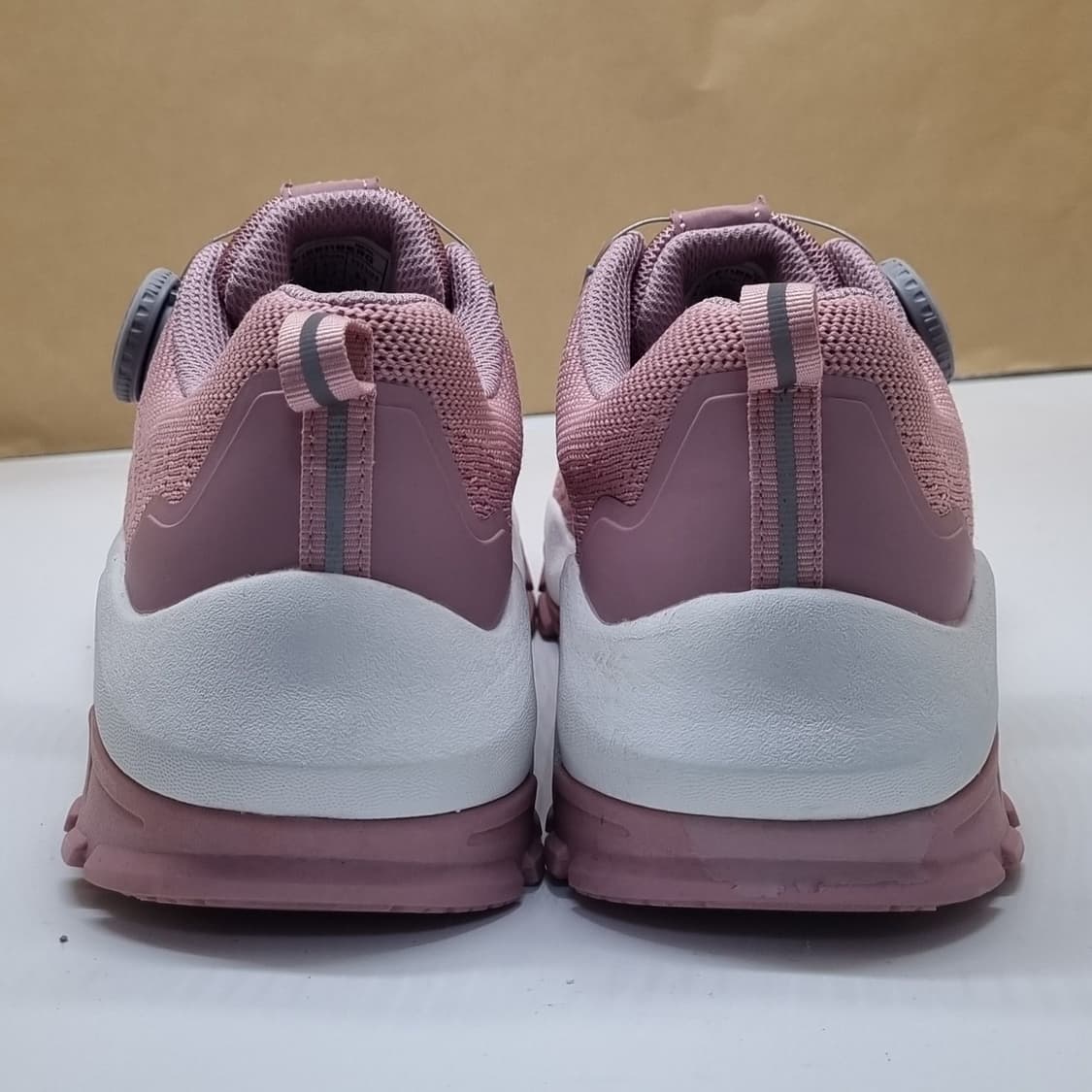 네파 이젠버그 여성트레킹화240. 상품이미지4