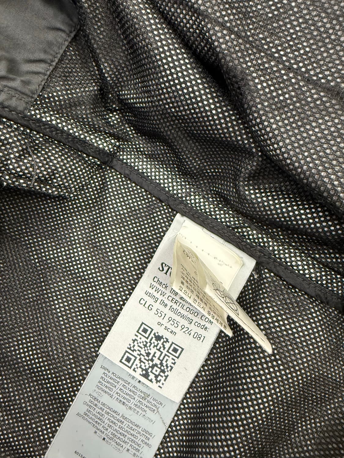 스톤아일랜드 나일론 메탈 타이벡 쉴드 자켓 상품이미지5