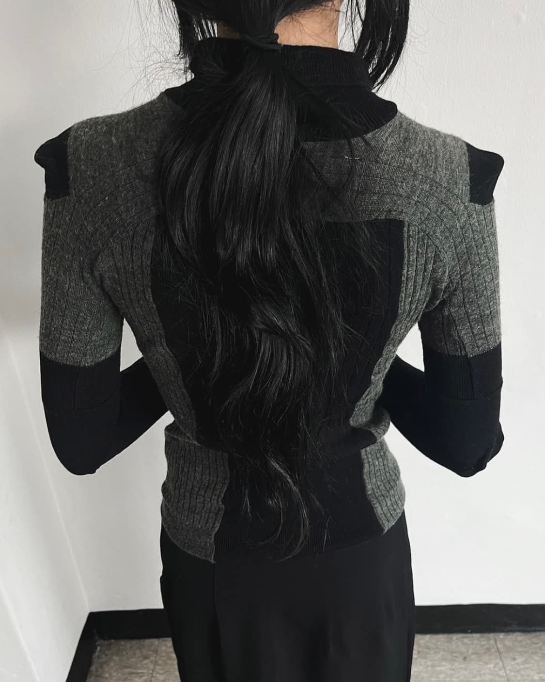 maison margiela x h&m 입체 패턴 니트 상품이미지1