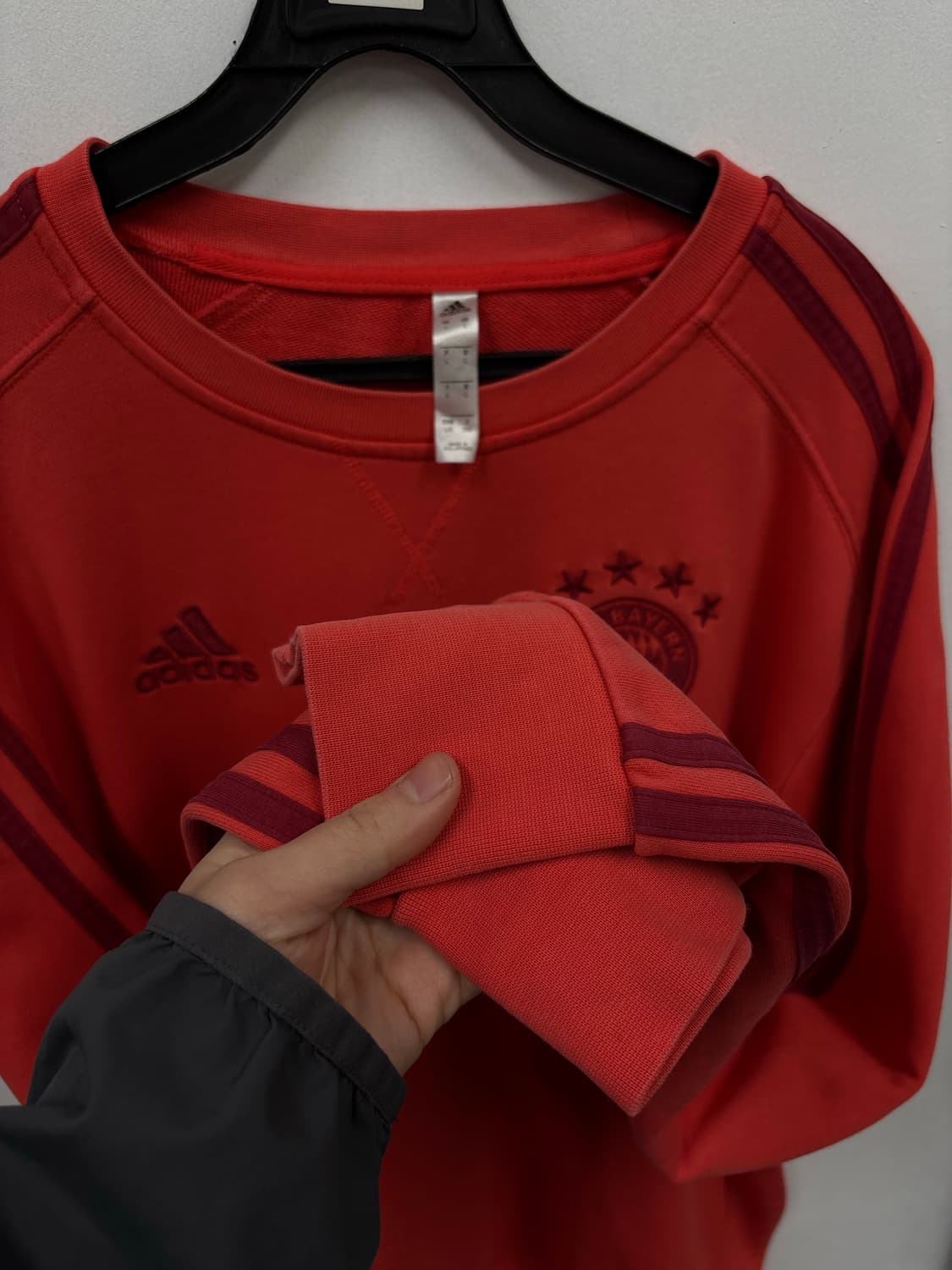 아디다스 FC 바이에른 뮌헨 맨투맨 상품이미지3