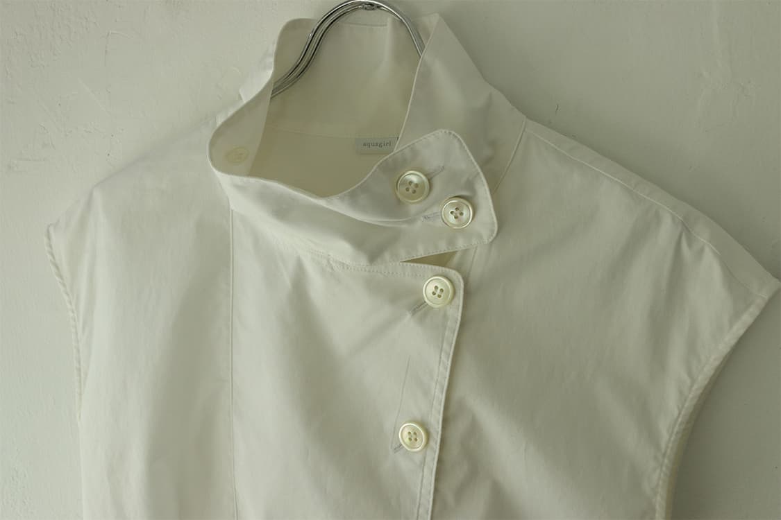 사선 하이넥 슬리브리스 셔츠 상품이미지6