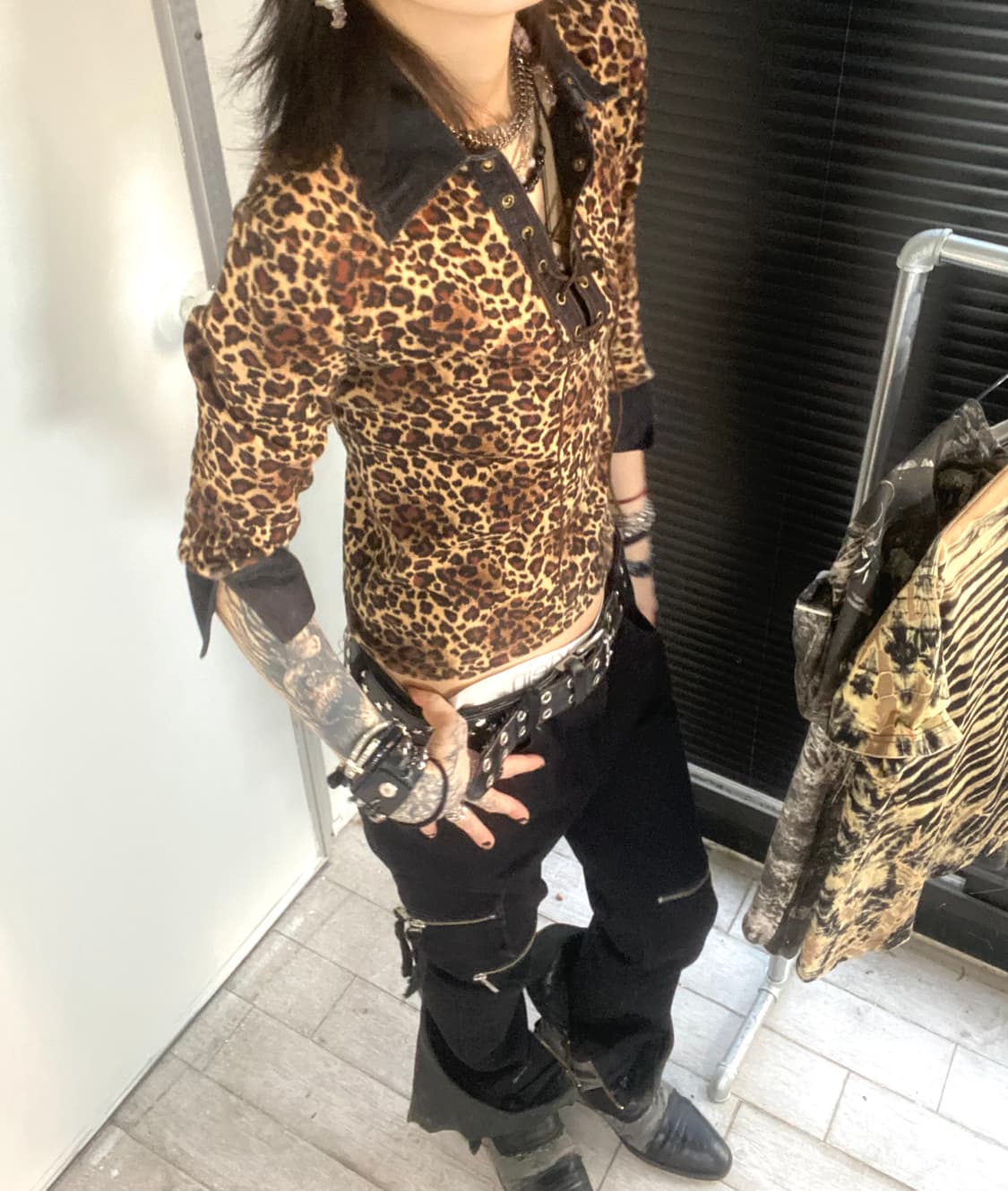 Leopard Denim Point Long Sleeve 상품이미지1