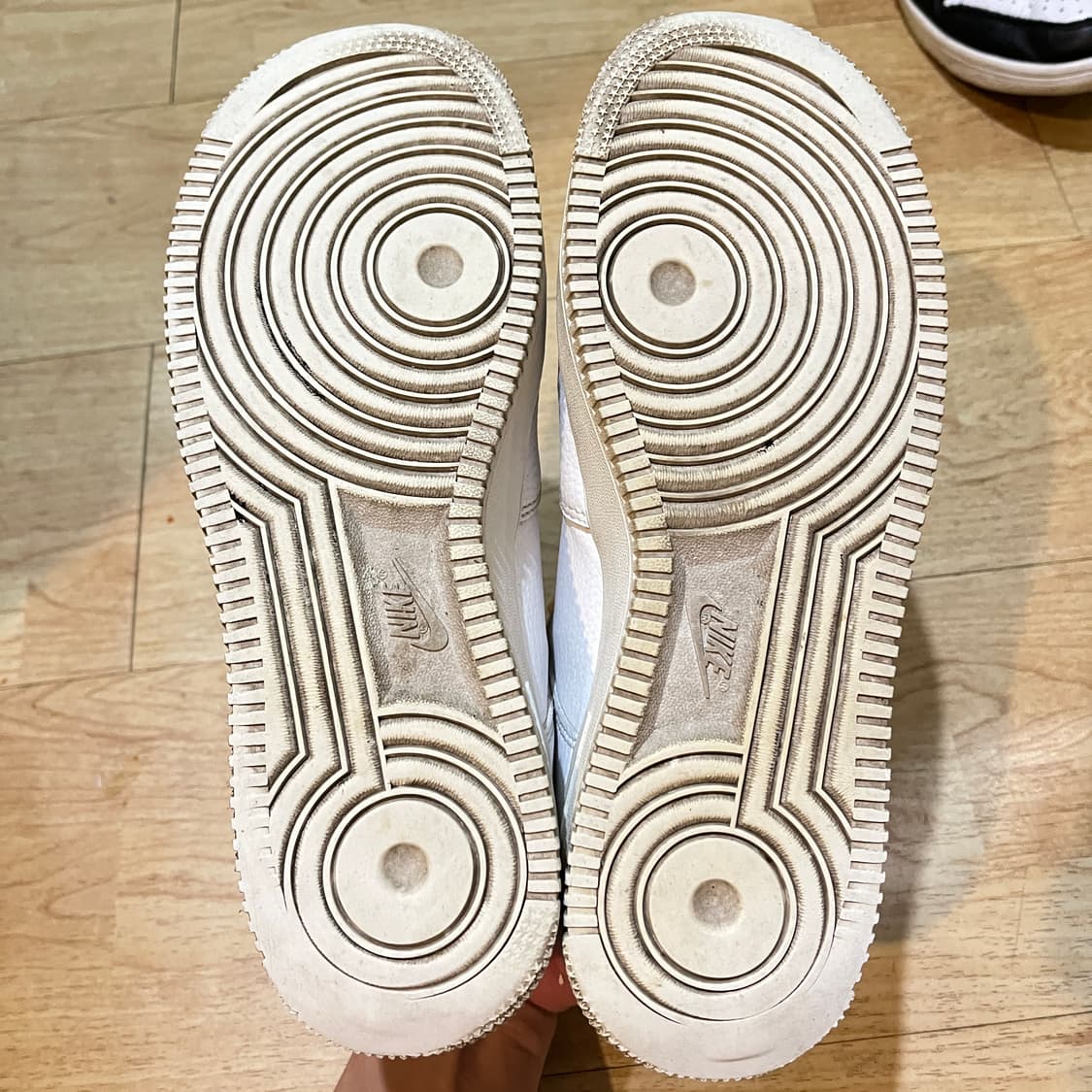 (270mm) 나이키 에어포스1 로우 스케치 화이트 상품이미지7