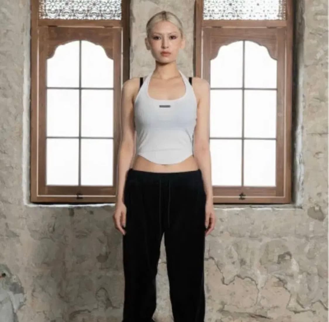 플리즈노팔로우 홀터넥 나시 슬리브리스 상품이미지1