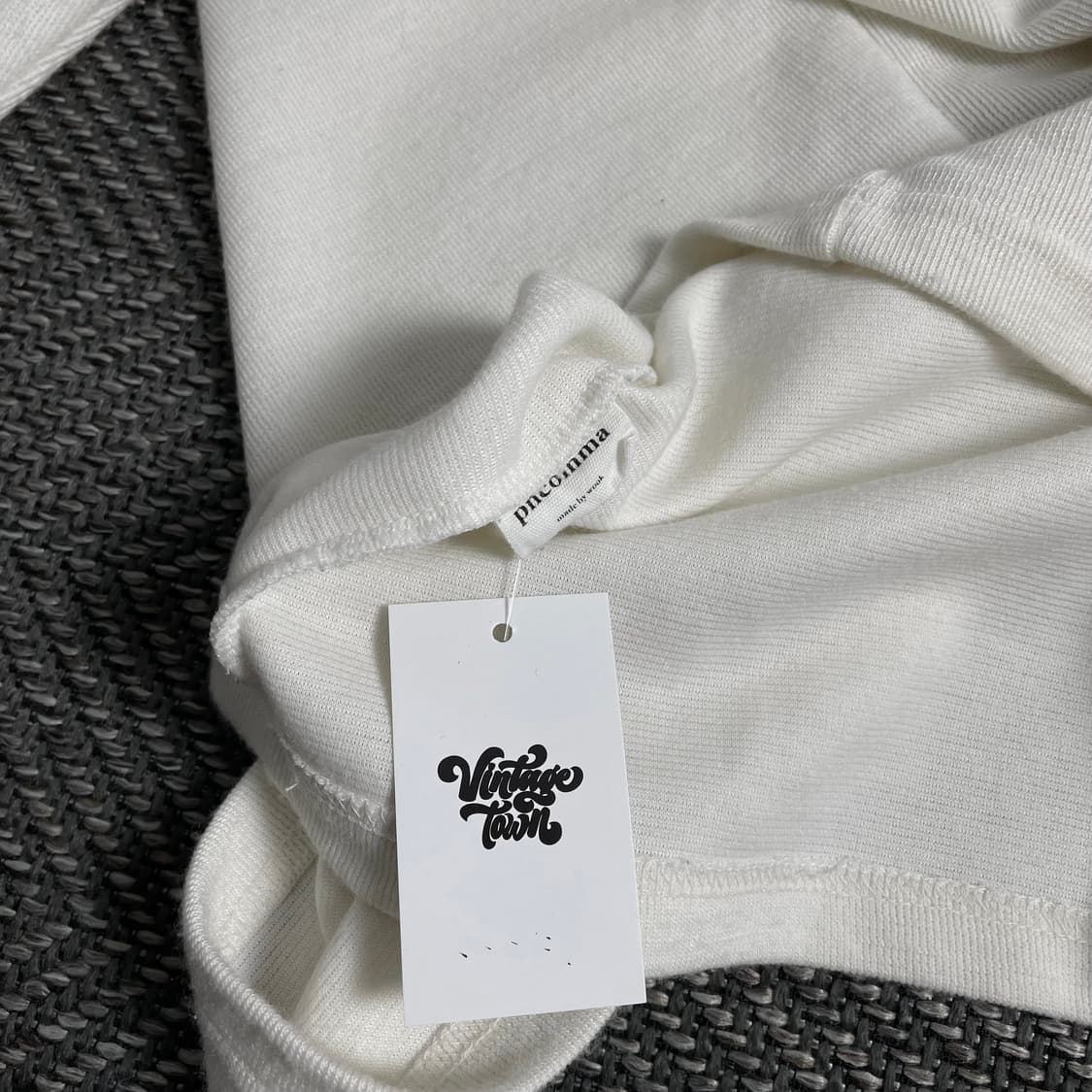 피앤꼼마 미니멀 머슬핏 목폴라 니트y 3200 상품이미지4