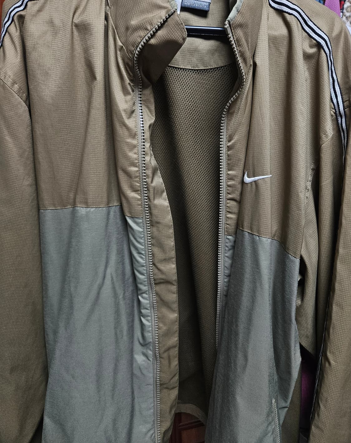 나이키 스우시 빈티지 바람막이/00's 브라운카키 상품이미지2