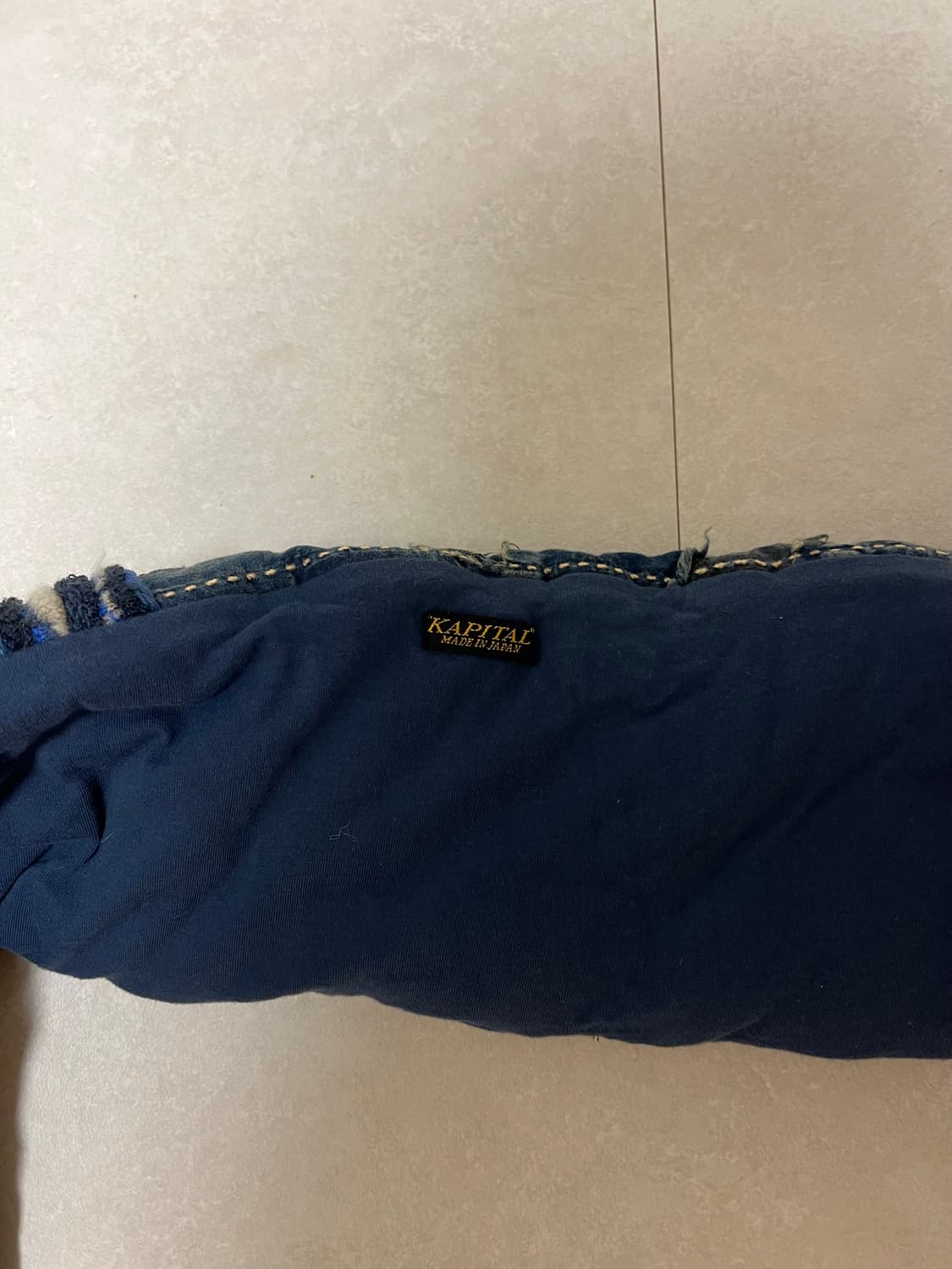 캐피탈 보로 가우디 니트 머플러 상품이미지3