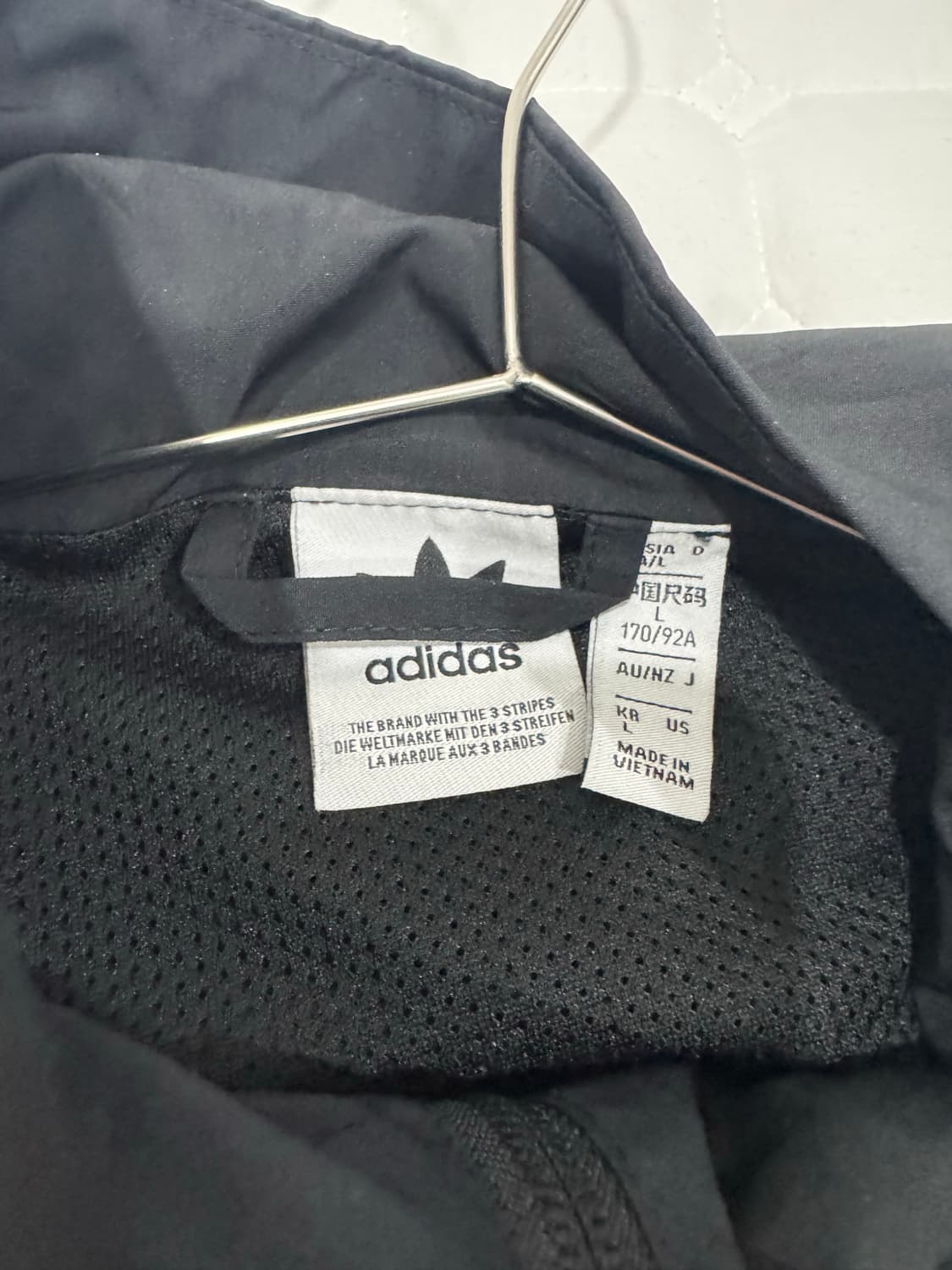 [L]아디다스 아딜레늄 시즌 3 오버사이즈 트랙탑 블랙 상품이미지2