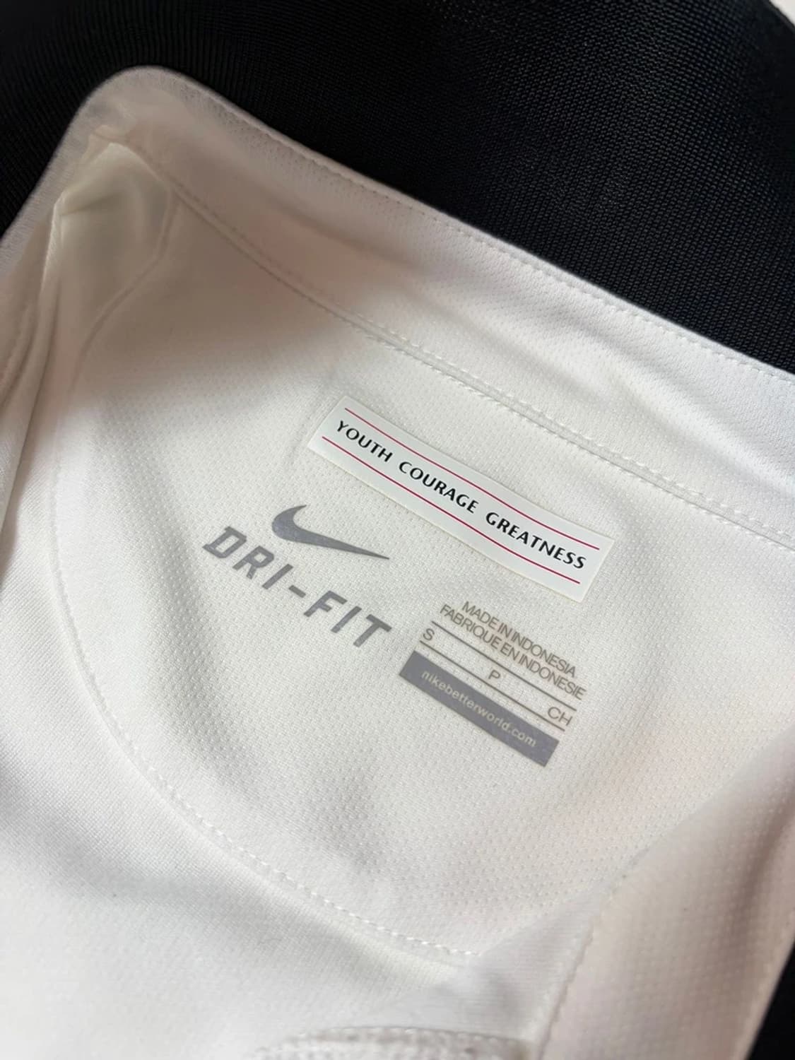 나이키 X 맨유 14-15 시즌 어웨이 반팔 유니폼 PN9232 상품이미지9