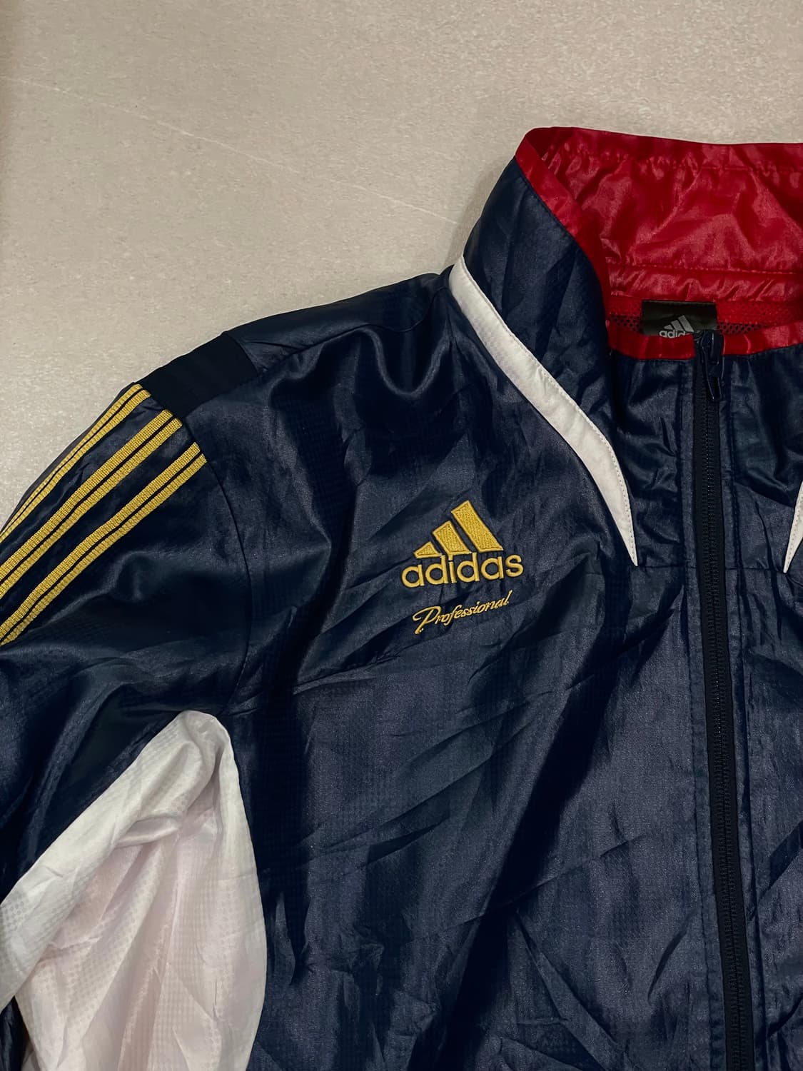 아디다스 프로페셔널 바람막이 상품이미지2