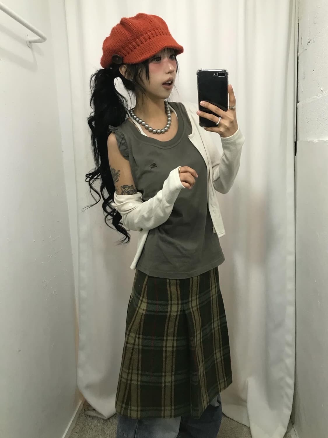 Burberry Khaki Frill Short sleeves 상품이미지5