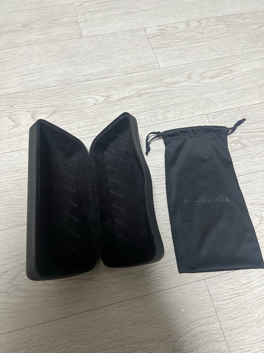 발렌시아가 wrap D프레임 선글라스 상품이미지7