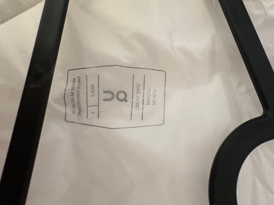 온 러닝 제로자켓 s 상품이미지3