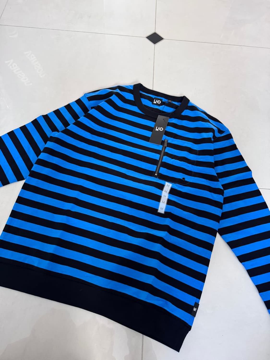 ZIPPER POCKET BORDER LS TEE 지퍼 포켓 보더 티셔츠 상품이미지5