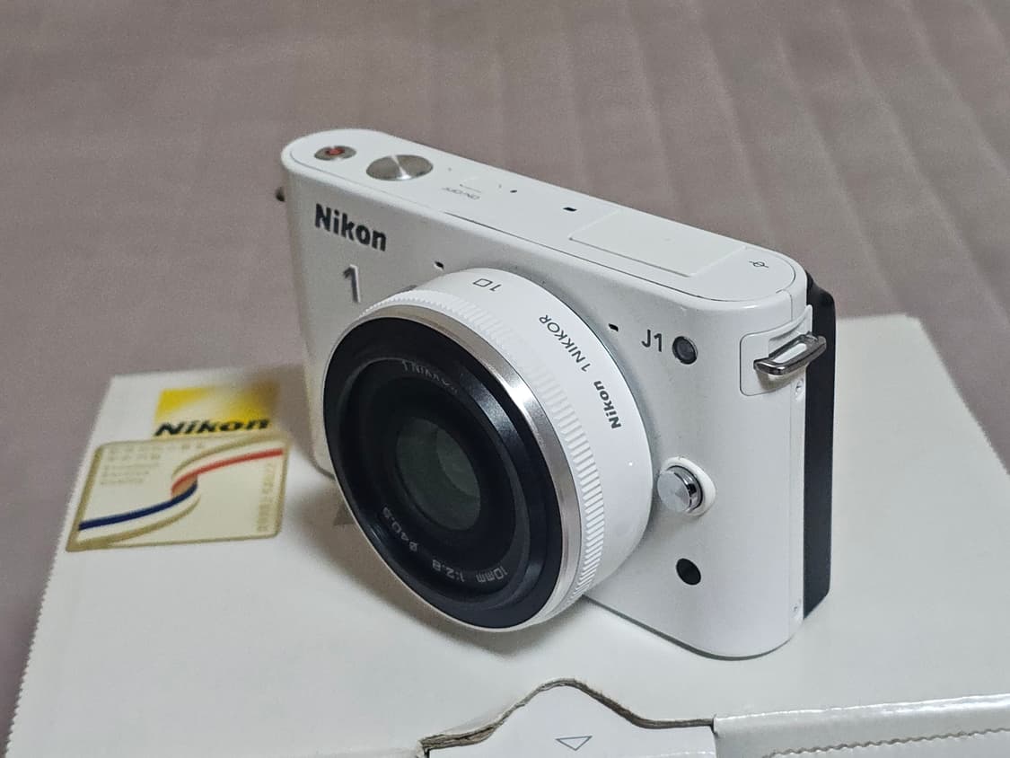니콘 Nikon 1 J1 미러리스 카메라 상품이미지3