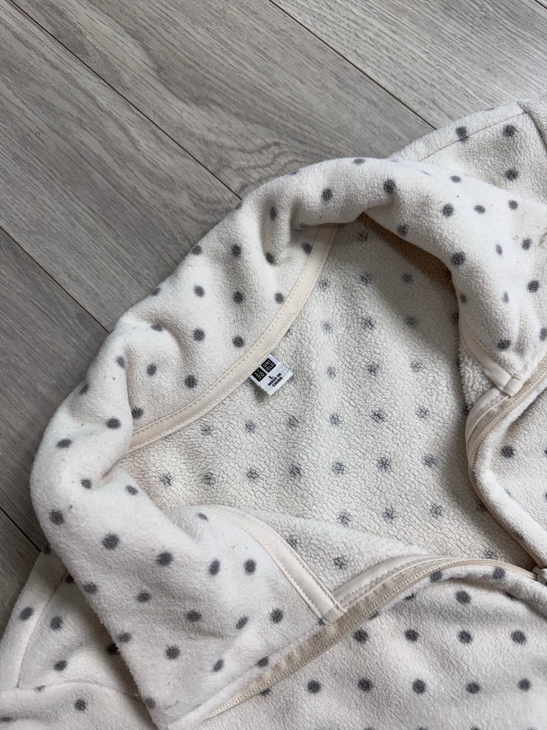 유니클로 도트 플리스 화이트 상품이미지5