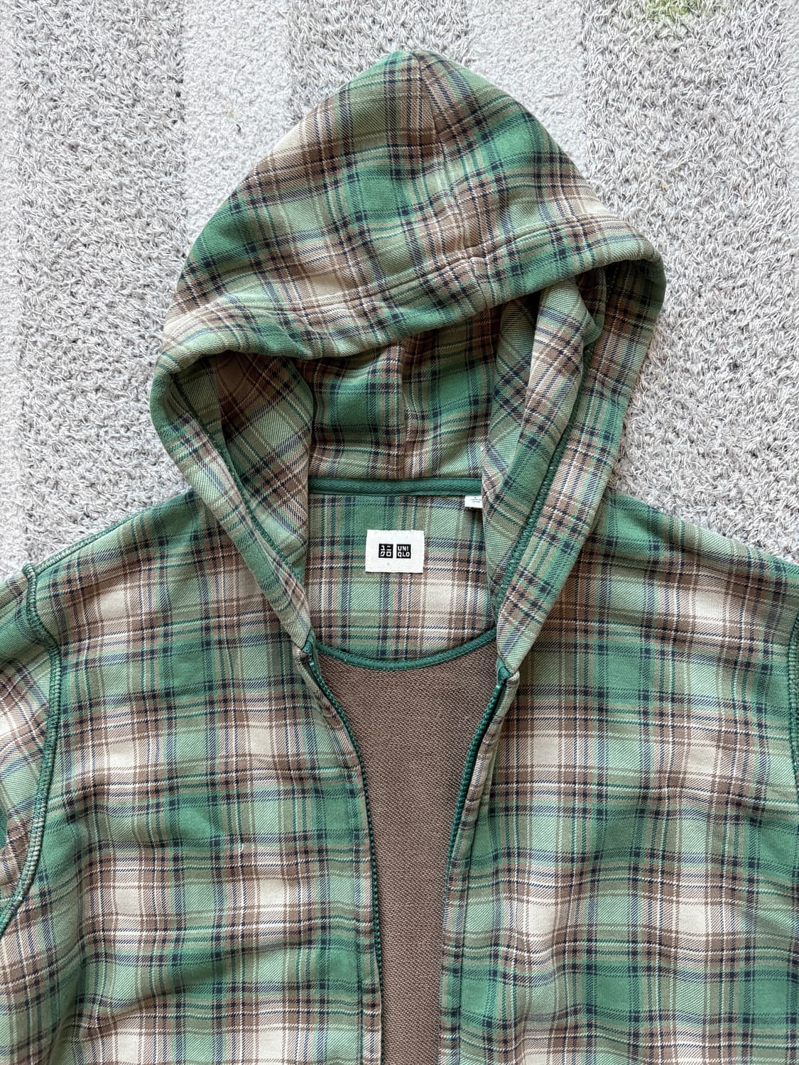 유니클로 체크 후드집업 상품이미지2