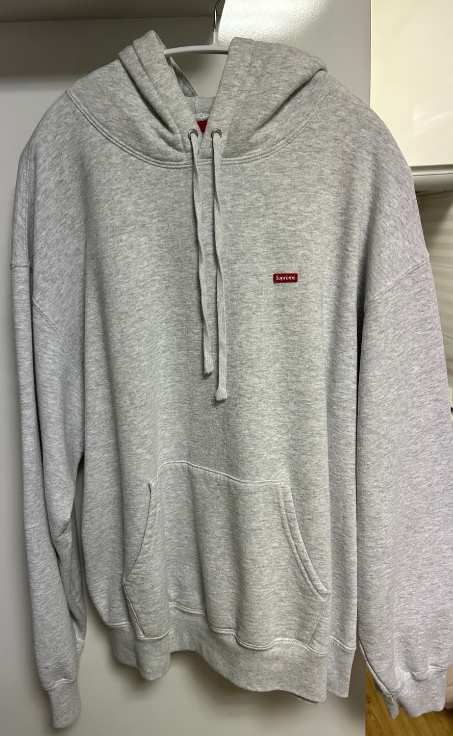 슈프림 24ss 스몰 박스로고 후드 상품이미지1