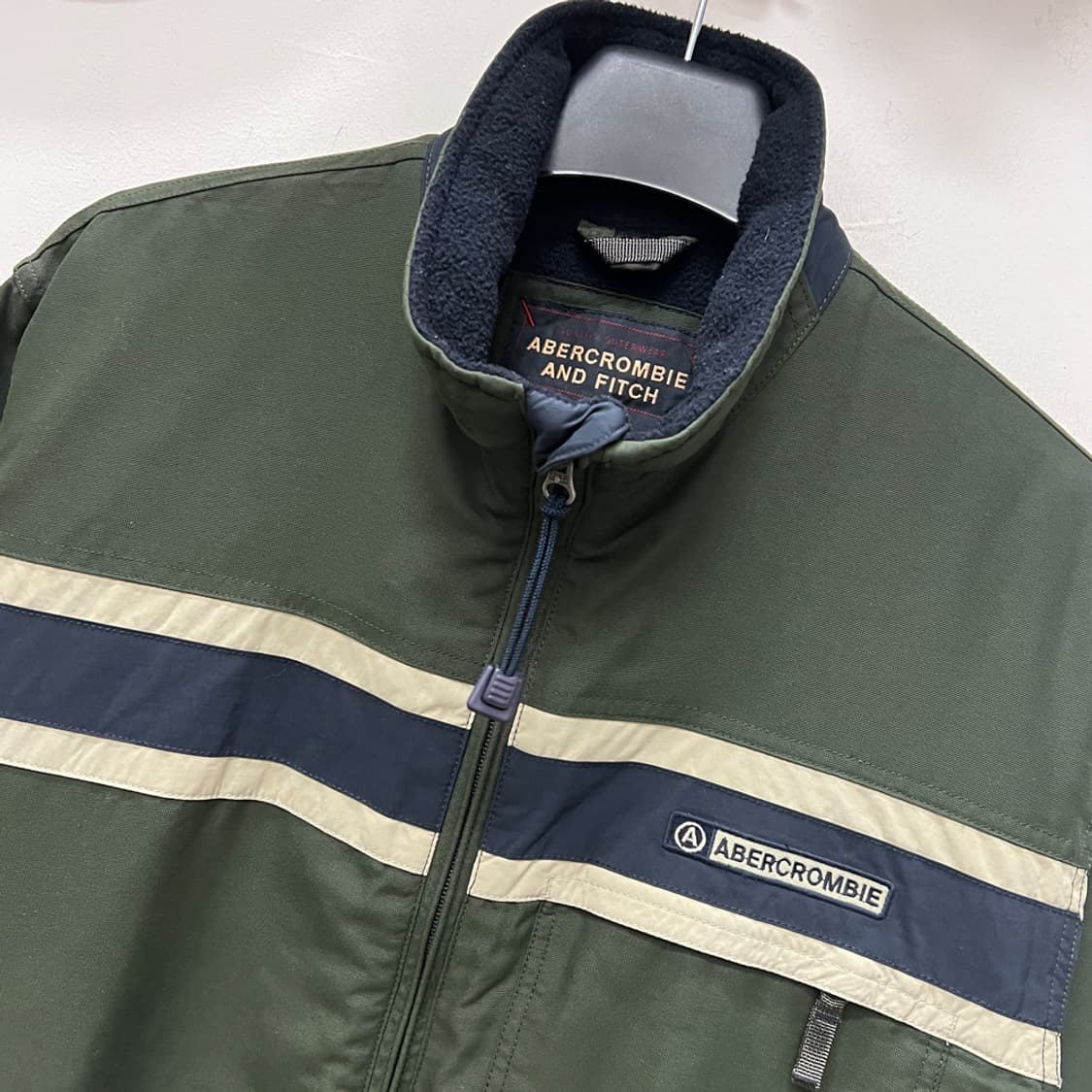 아베크롬비 퍼포먼스 플리스 자켓 L급 상품이미지3