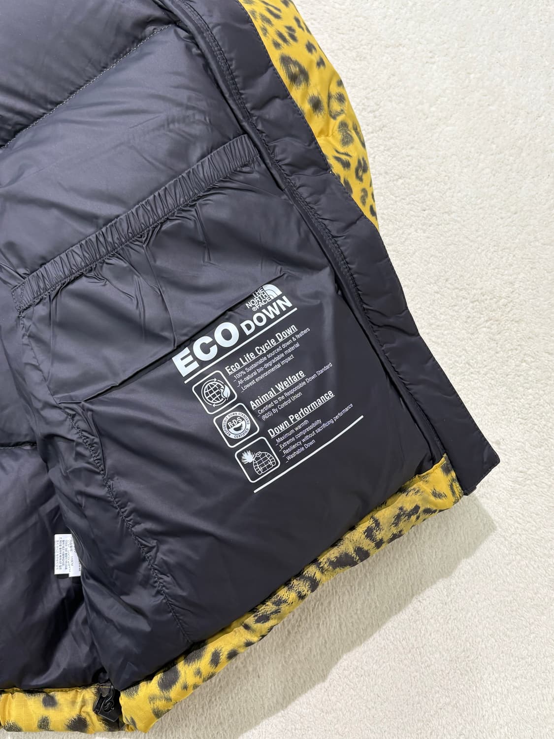 새상품 노스페이스 레오파드 눕시 패딩 XXL 2XL 110  상품이미지3
