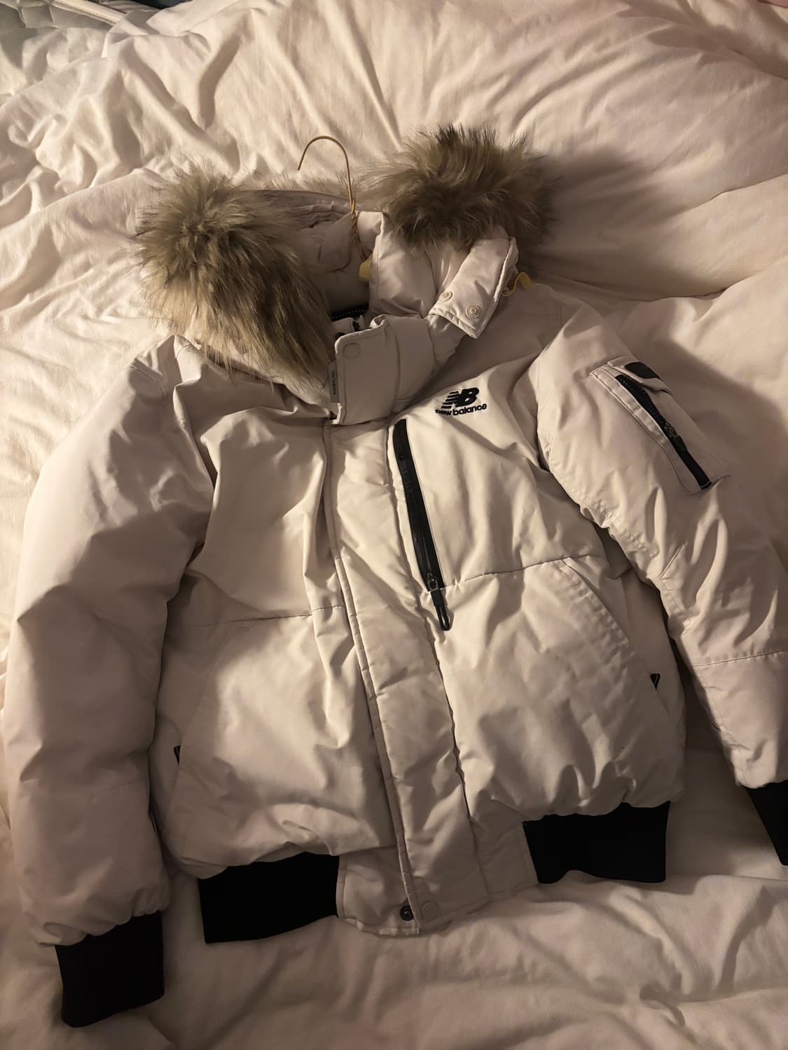 뉴발란스 여성 패딩 상품이미지1