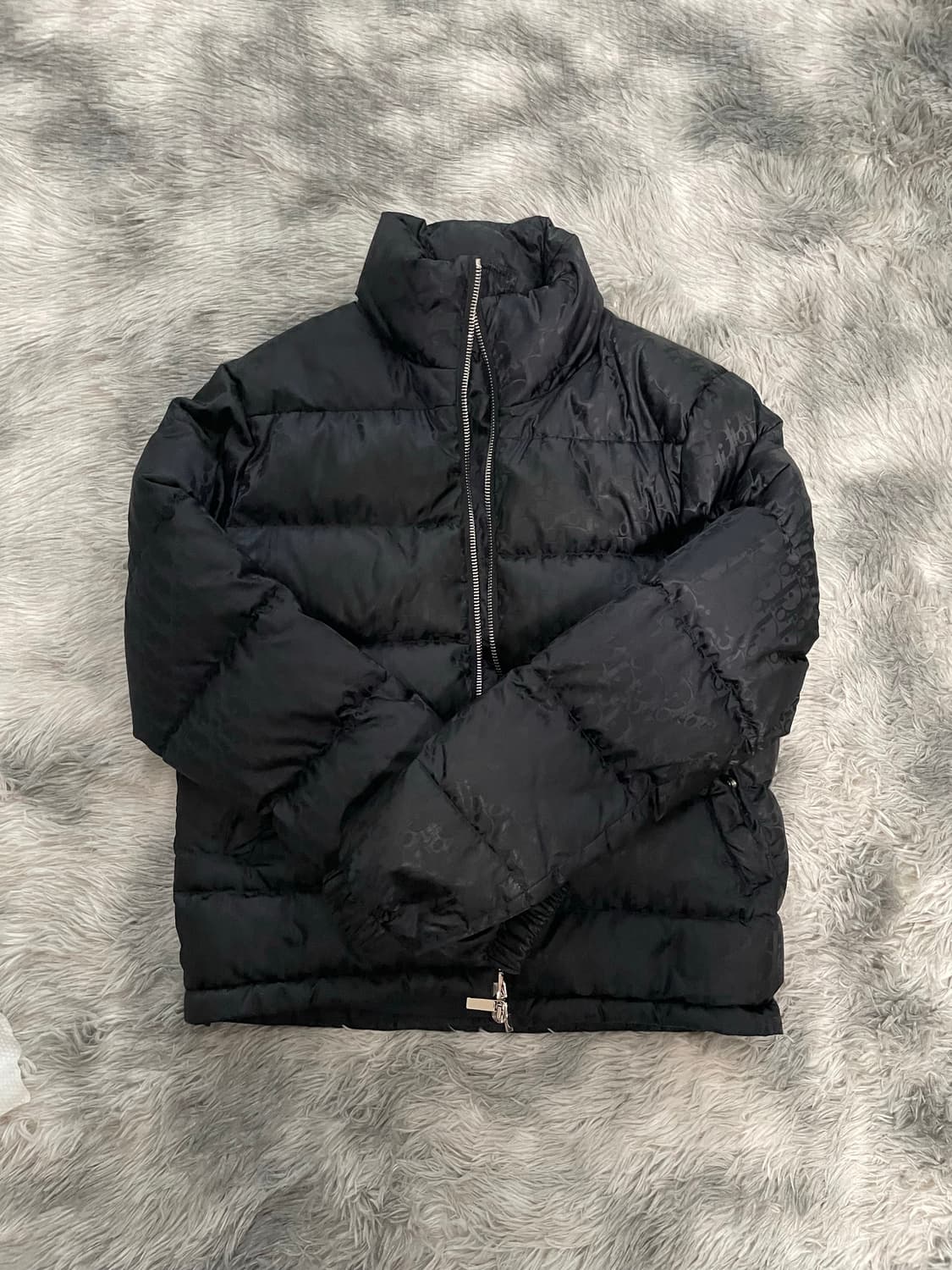 디올 오블리크 패딩 블랙 상품이미지1