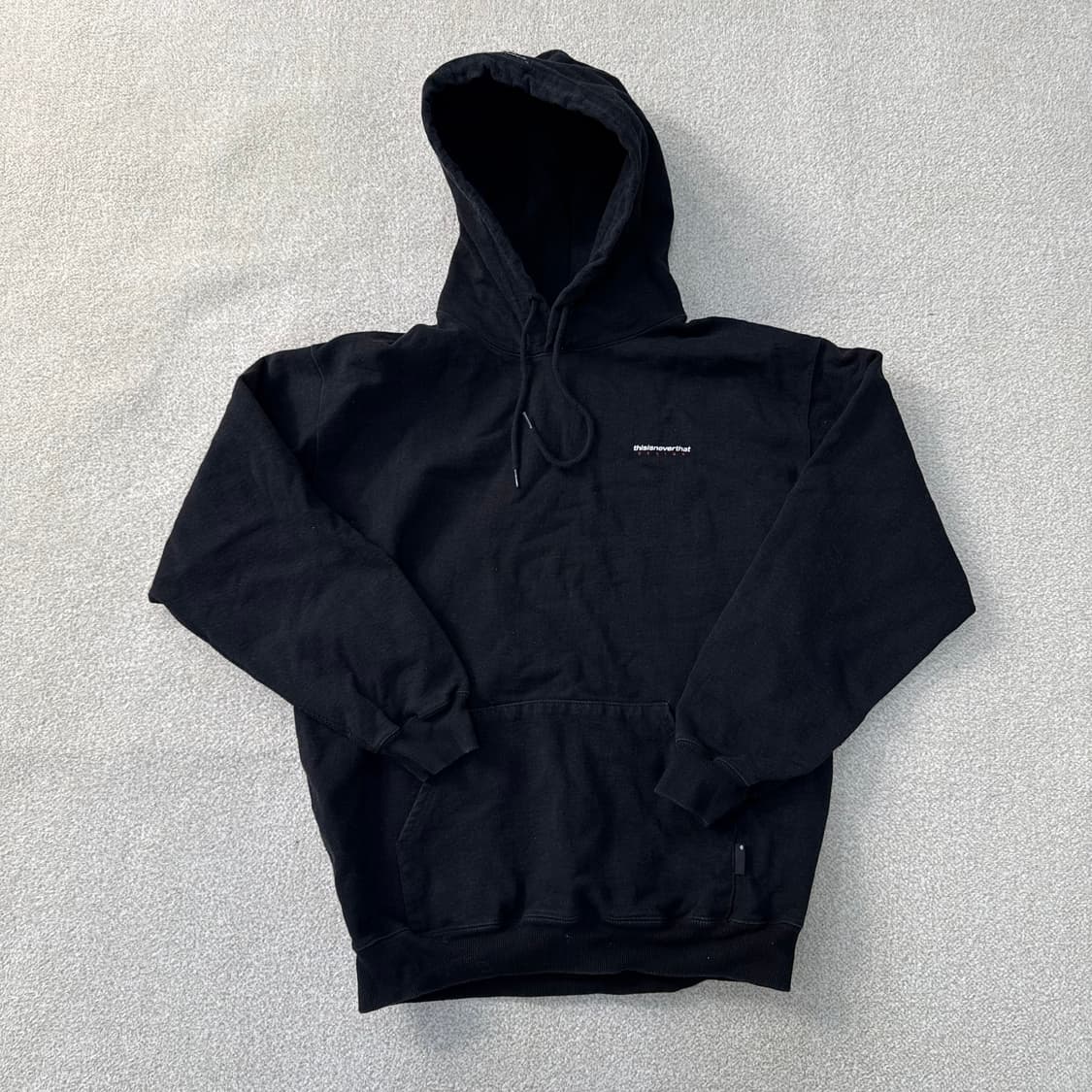 M 디스이즈네버댓 블랙 후드티 0223T 상품이미지1