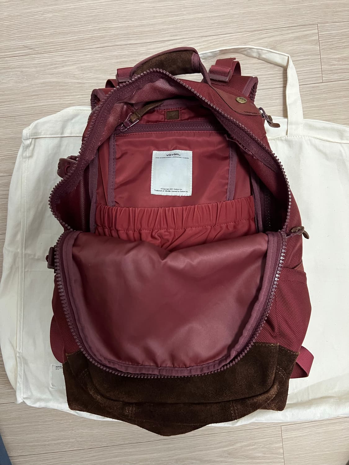 비즈빔 발리스틱 버건디 백팩 20L 상품이미지10