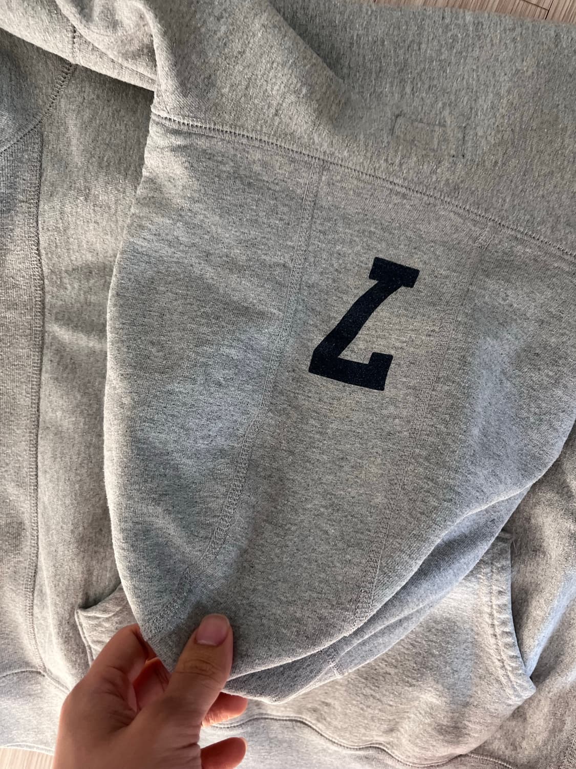 노아 후드티 상품이미지2