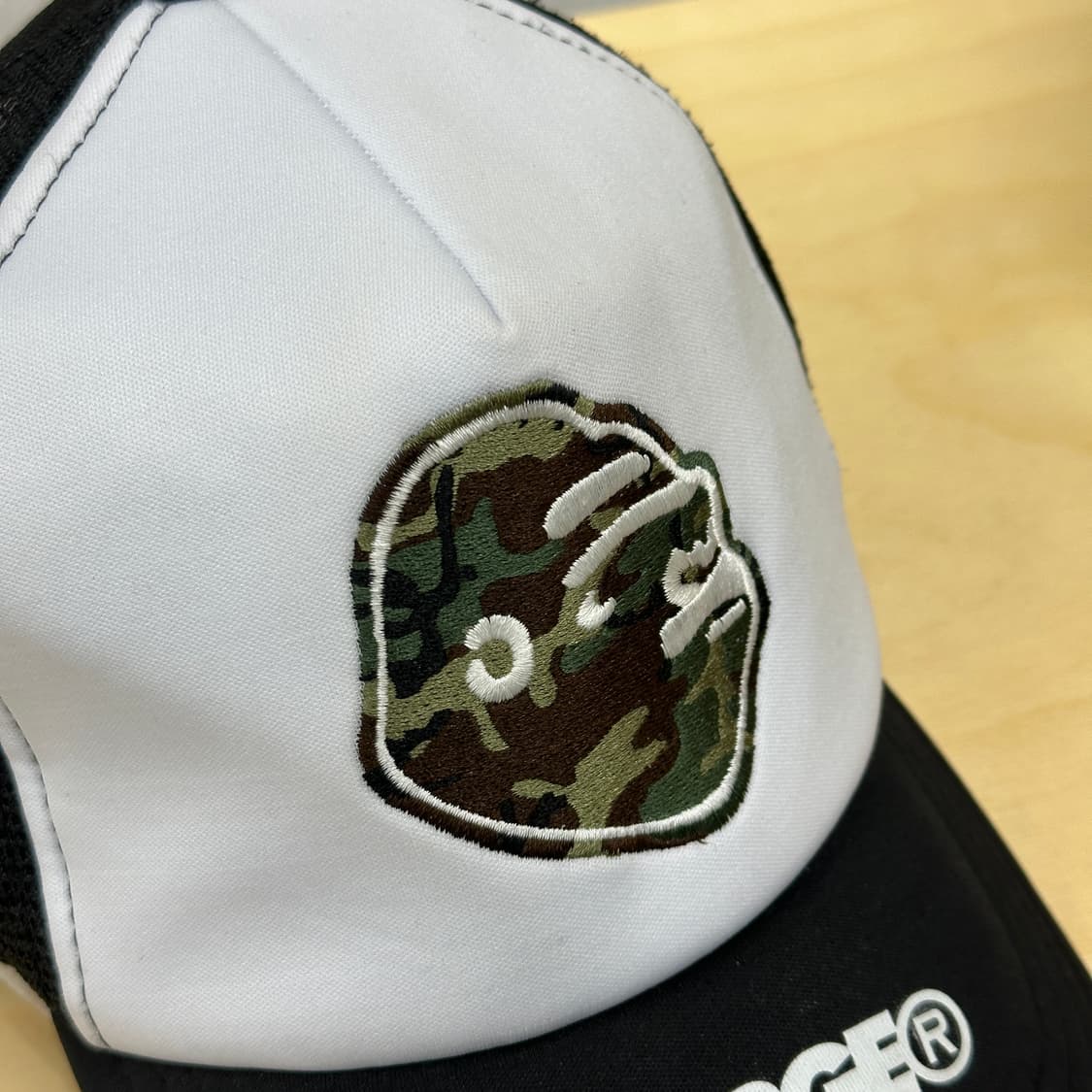 [F] 엑스라지 카모 고릴라 트러커 화이트 상품이미지3