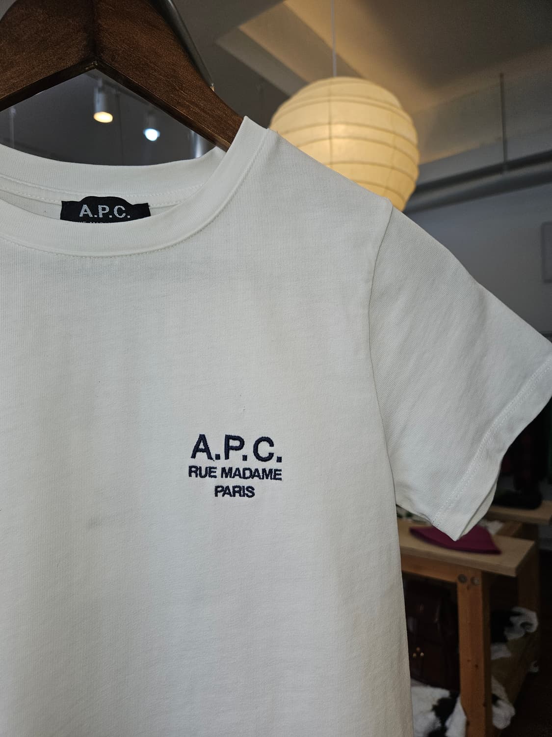 아페쎄 자수 로고 티셔츠 상품이미지4