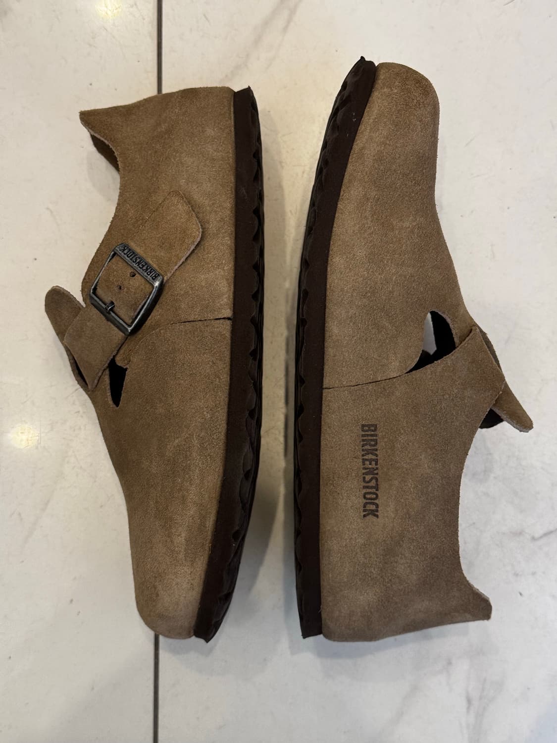 버켄스탁 런던 스웨이드 Taupe 38 (245) 사이즈 상품이미지2