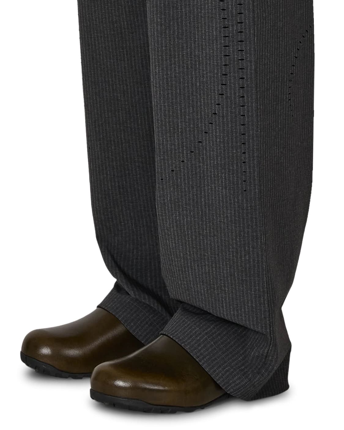 [S,M,L]로아 하이킹 26ss NUMB 핀 스트라이프 팬츠 상품이미지5