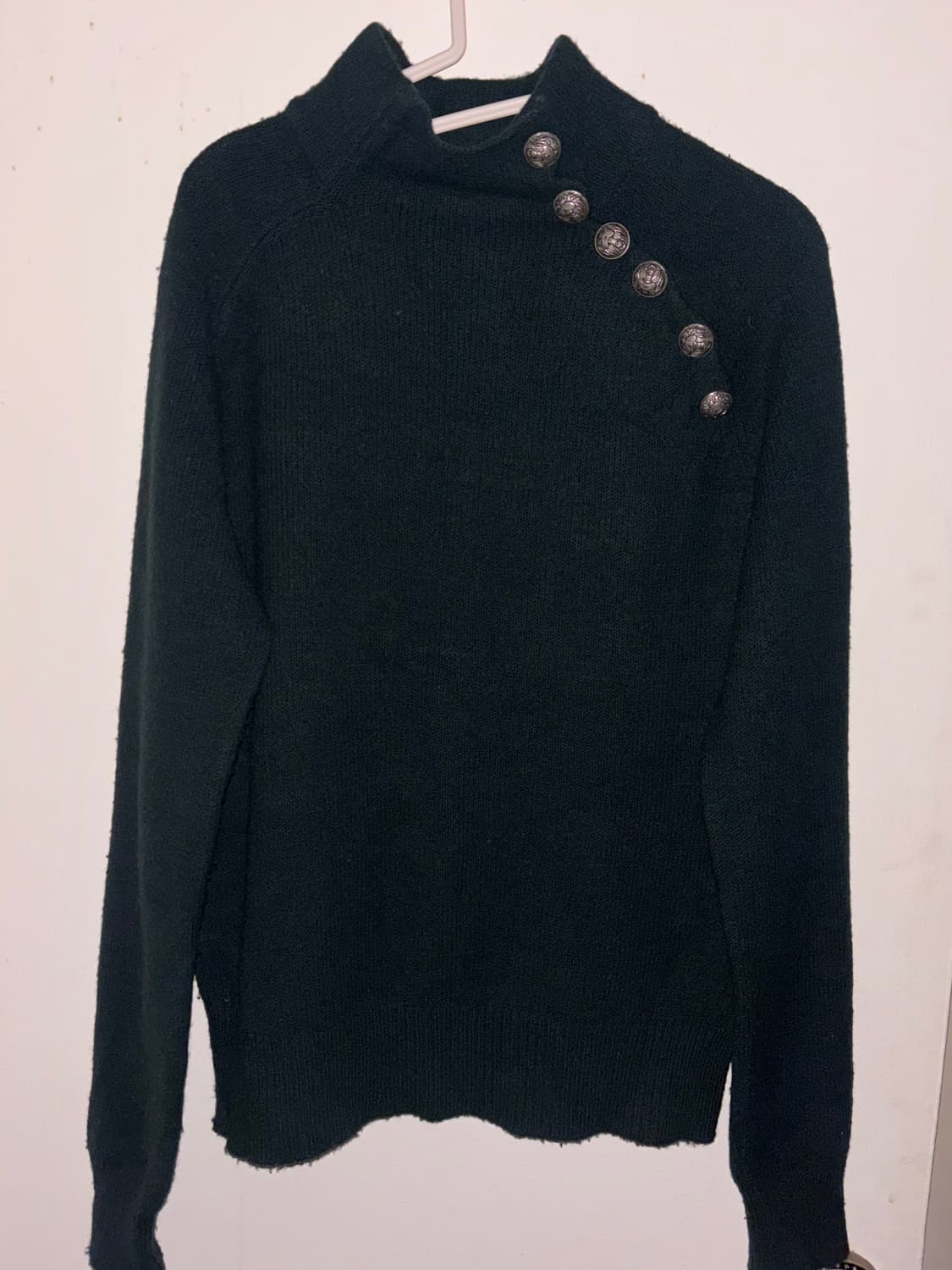 발망 사선 버튼 니트 그린 m 상품이미지1