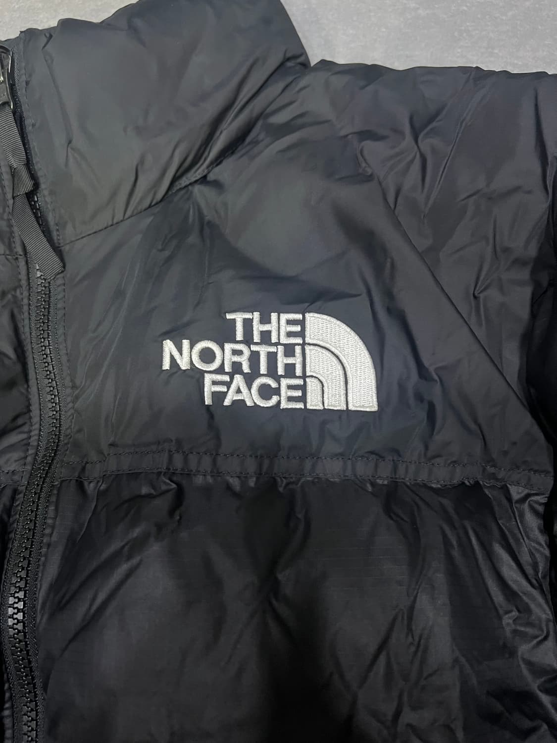 노스페이스 1996 레트로 눕시 다운자켓 리사이클 TNF M사이즈 상품이미지4