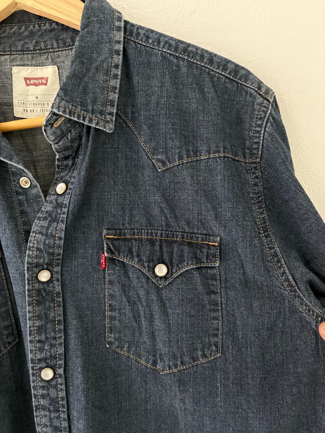 Levis’s Denim Western Shirt. 상품이미지3
