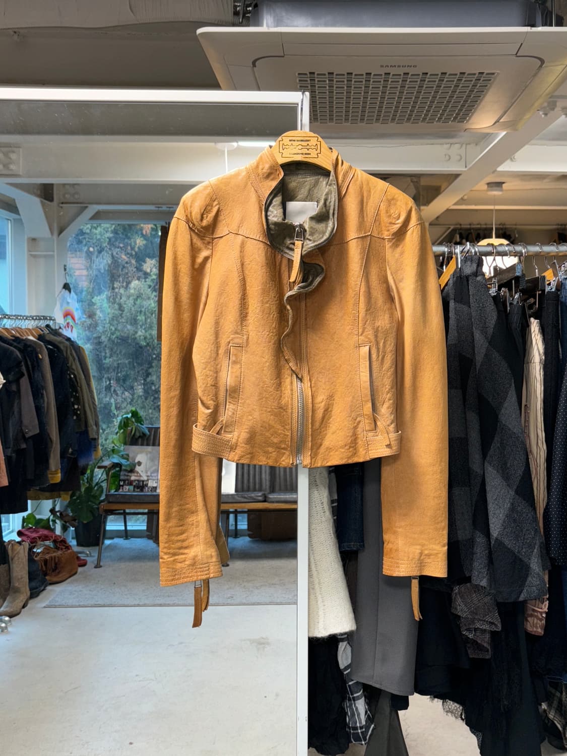 O‘2nd 프릴 레더 자켓 상품이미지1