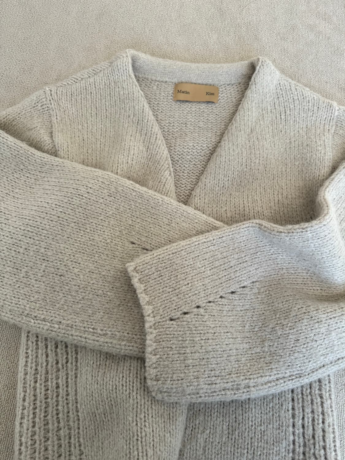 마뗑킴 볼륨 니트 가디건 상품이미지8