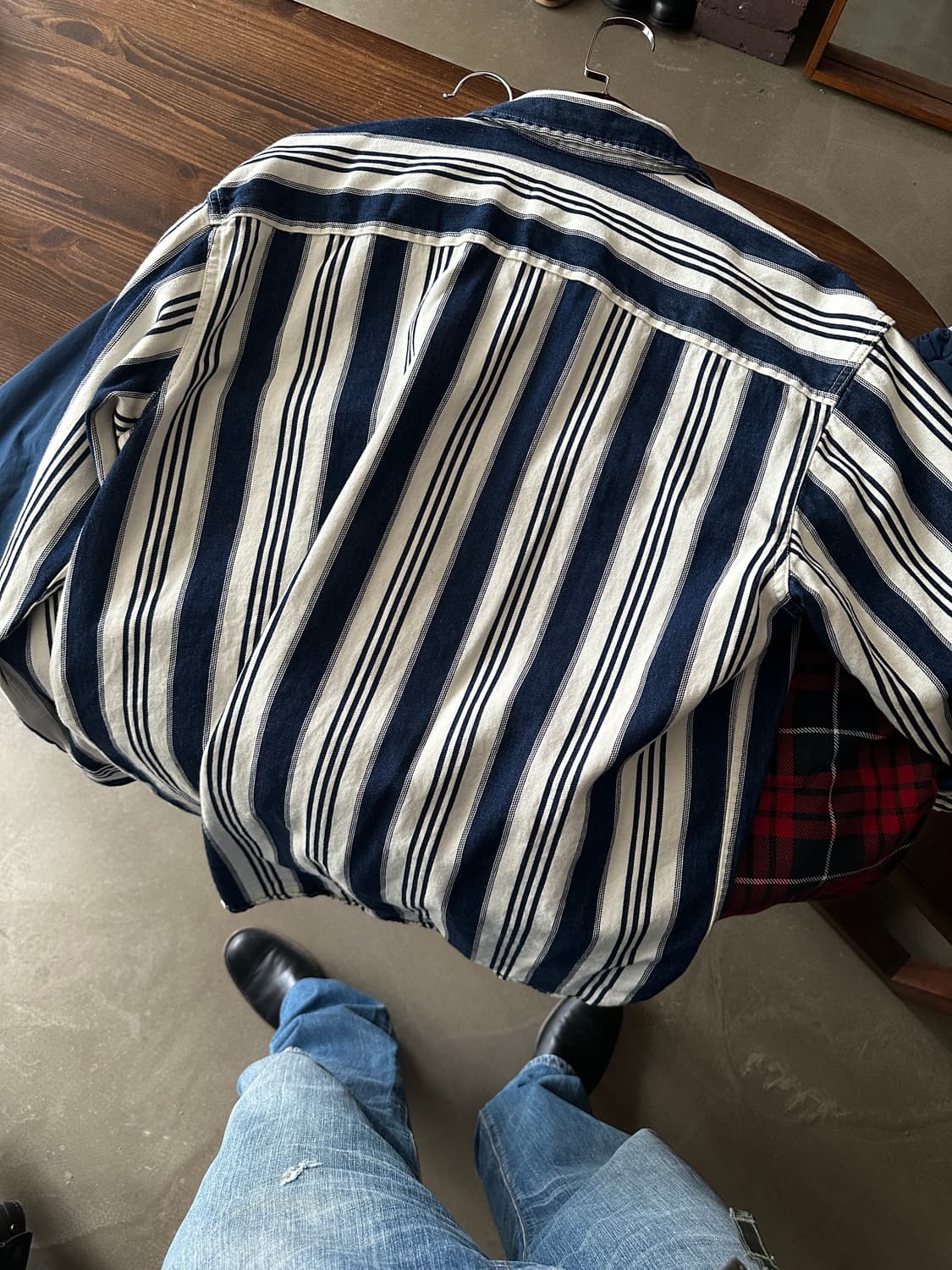 Levi’s 스트라이프 오버사이즈 셔츠 상품이미지4