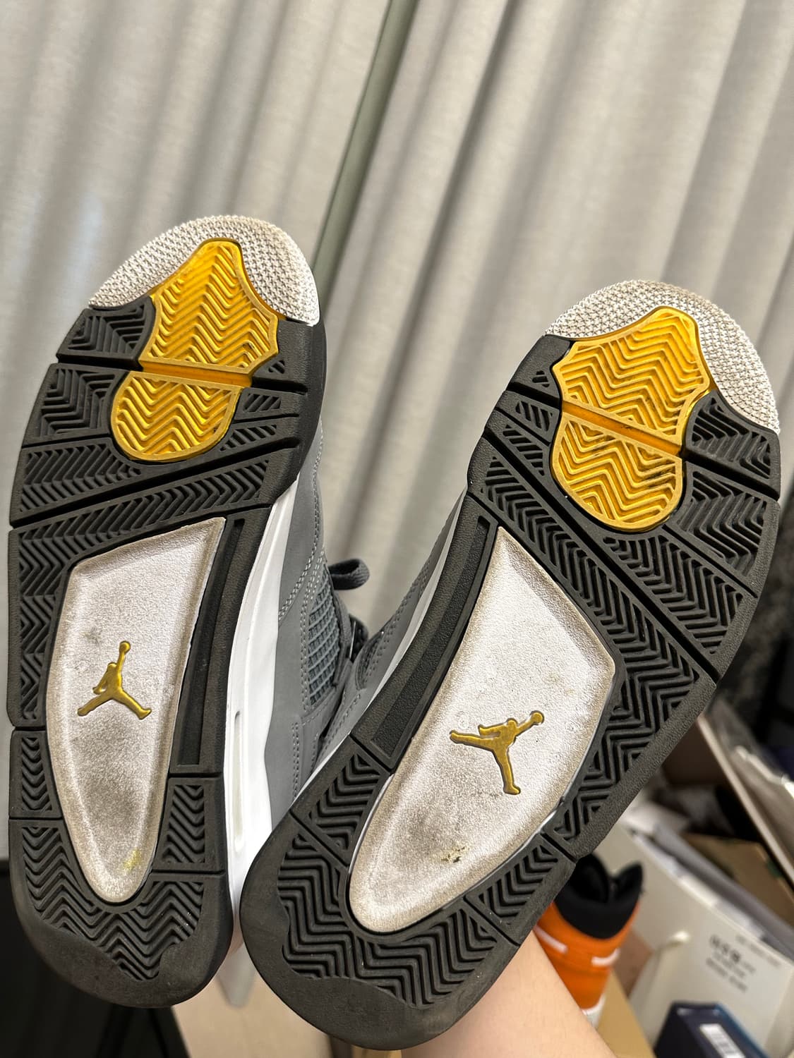 나이키 조던4 쿨그레이 265 상품이미지2