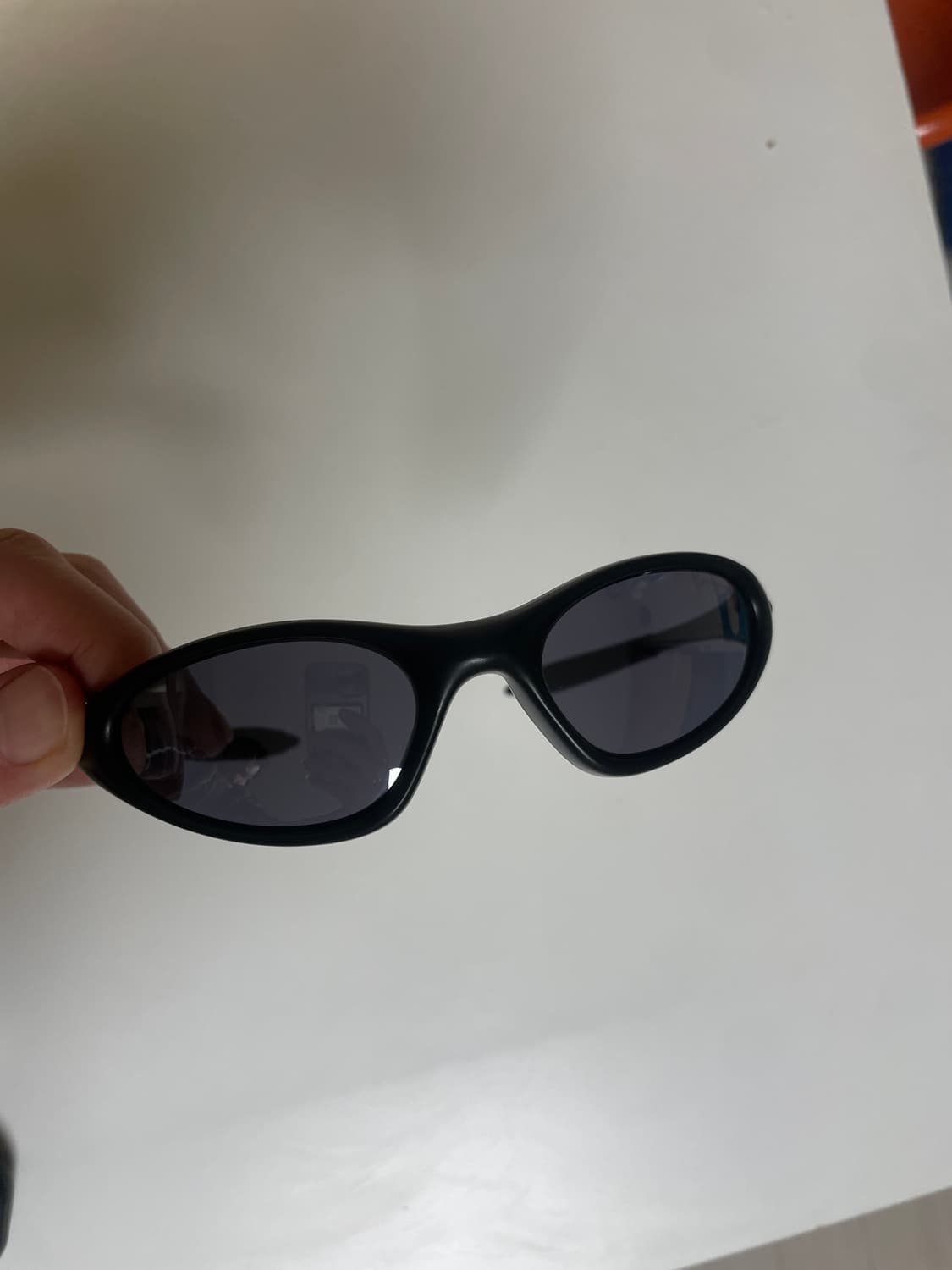 오클리 미뉴트 매트블랙 선글라스 상품이미지10