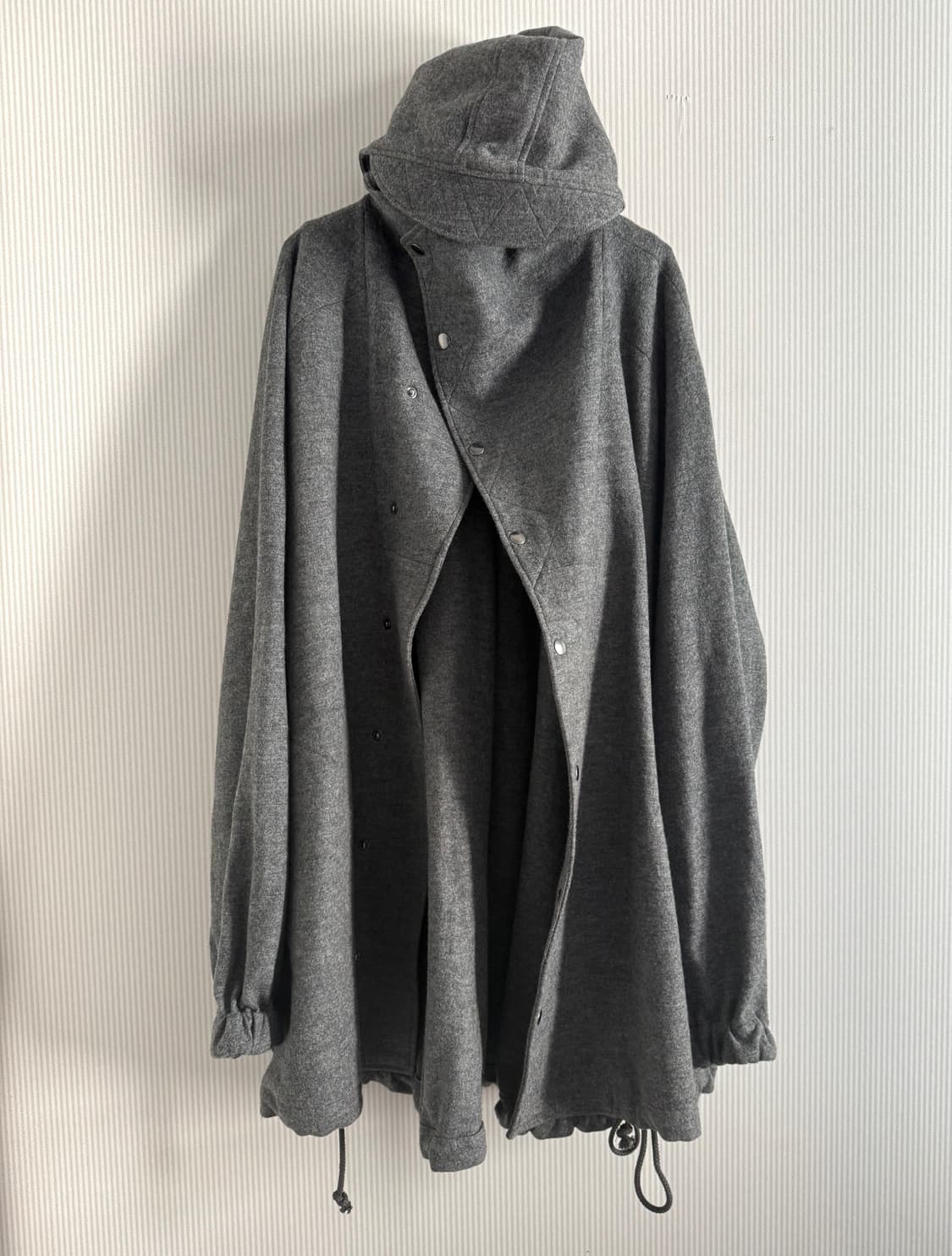 Yohjiyamamoto osversize hooded jacket 상품이미지1