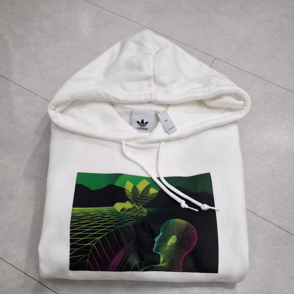 아디다스 오리지널스 3D그래픽 후드티 / 화이트 / 2XL / 상태굿! 상품이미지1