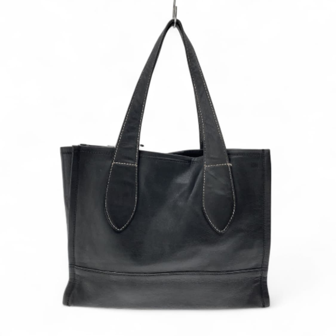 이세이미야케 im product  소가죽 토트백 상품이미지1