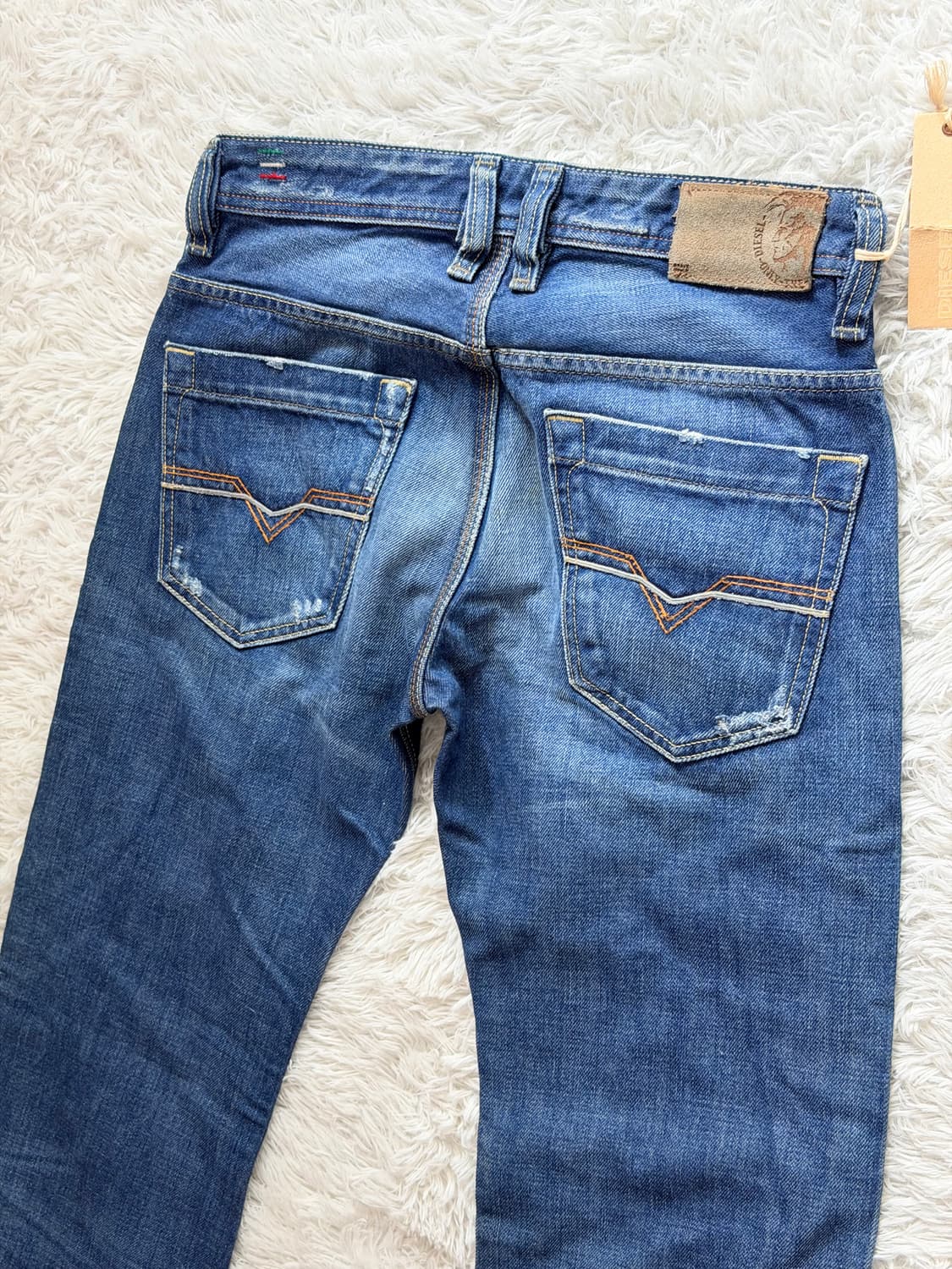 디젤(Diesel) KOFFHA 00772 아카이브 슬림 부츠컷 데님 상품이미지3