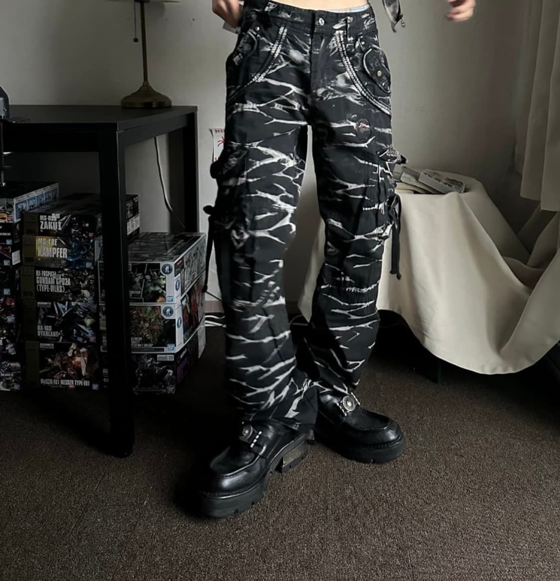 Ysw 블리치 워싱 디테일 카고 팬츠 상품이미지2