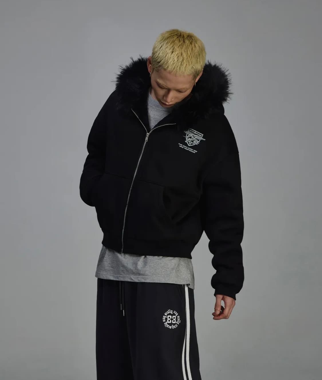 퍼 기모후드 집업 판매 (L) 상품이미지1