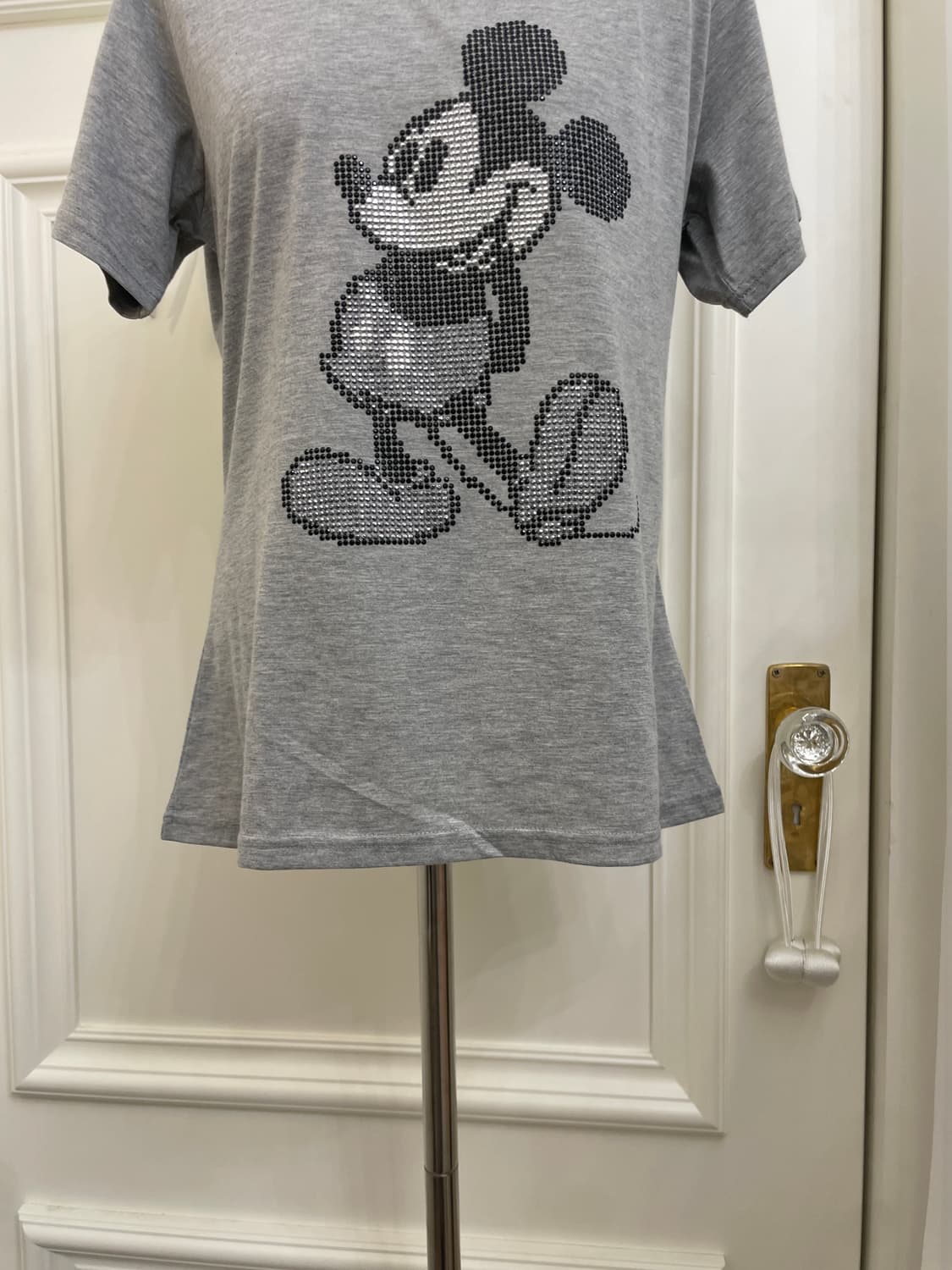 charcoal stone mickey point loose top 상품이미지8